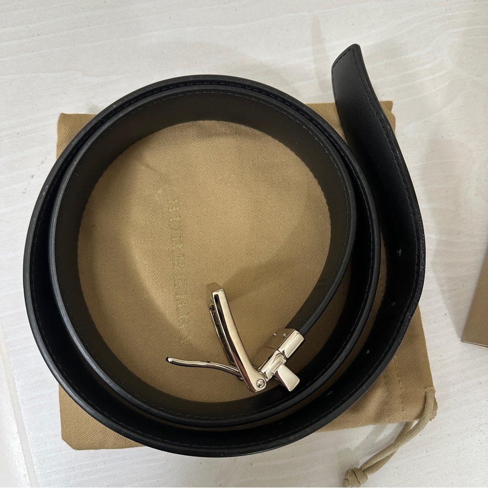 Burberry REVERSIBLE LONDON CHECK AND LEATHER BELT - Picture 3 of 14